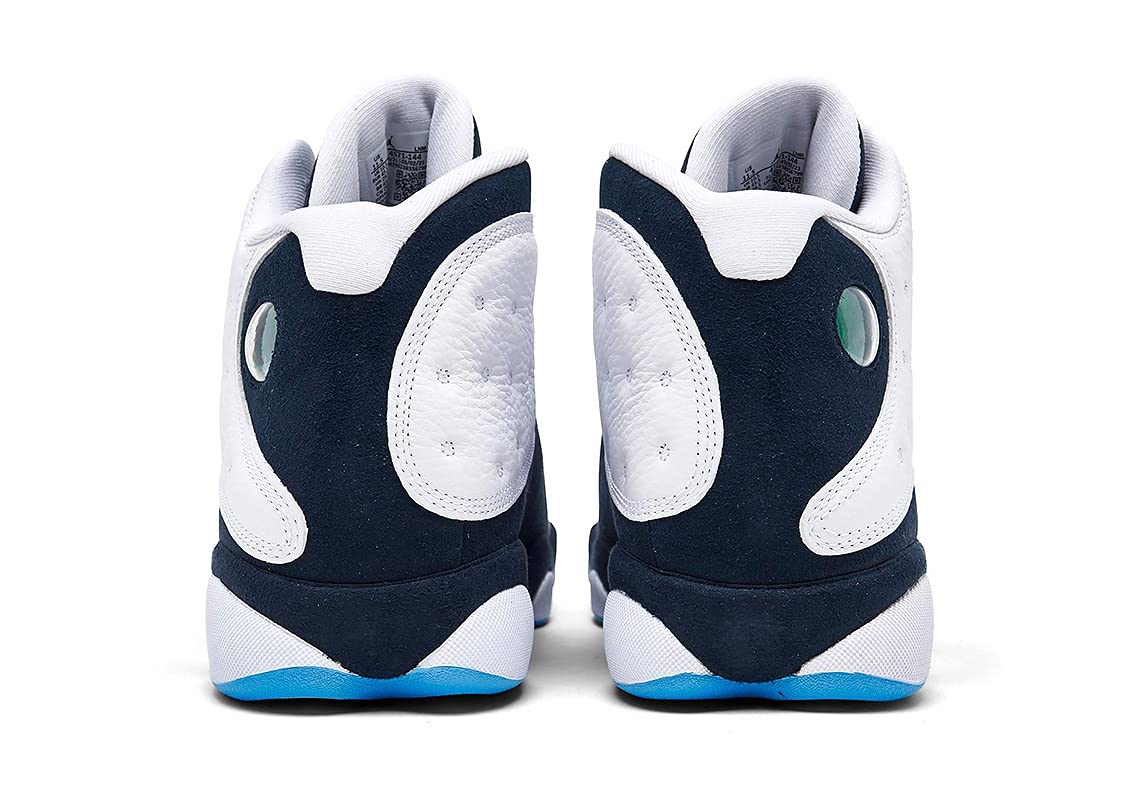 Nike Mens The Space Jam X Lebron 18 Low “Bugs Vs Marvin” is a Collaborative Colorway of Lebron